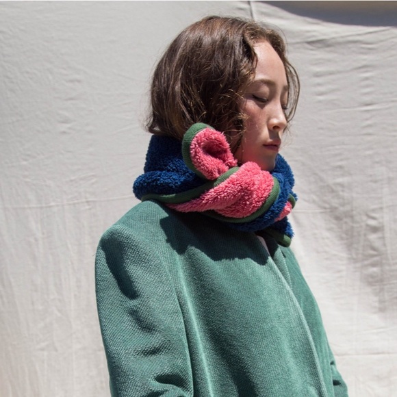 Nikki Chasin Accessories - Plush Colorblock Scarf in Navy, Pink & Green